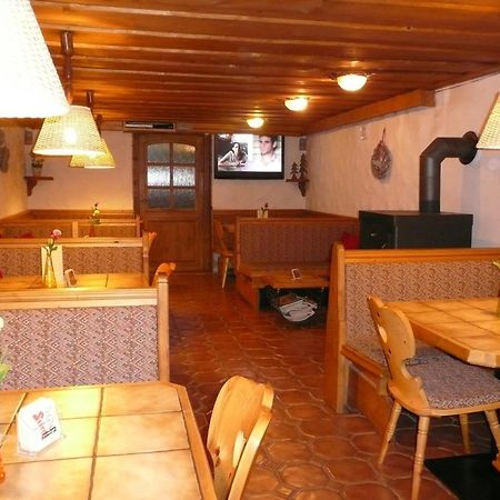 Gaestehaus Landhaus Tyrol Gries im Sellrain Exterior photo